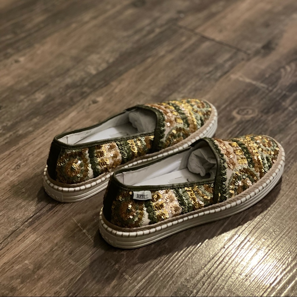 Hogan Beaded shoes